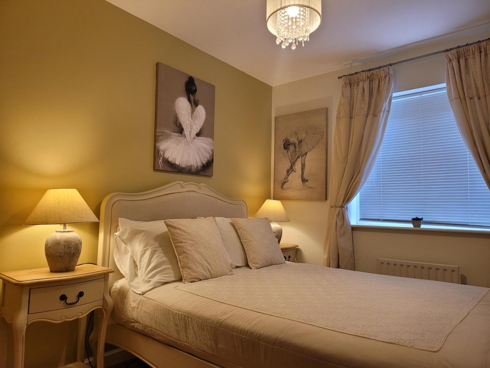 Three Bedroom Apartment By Beautiful Park Лондон Экстерьер фото